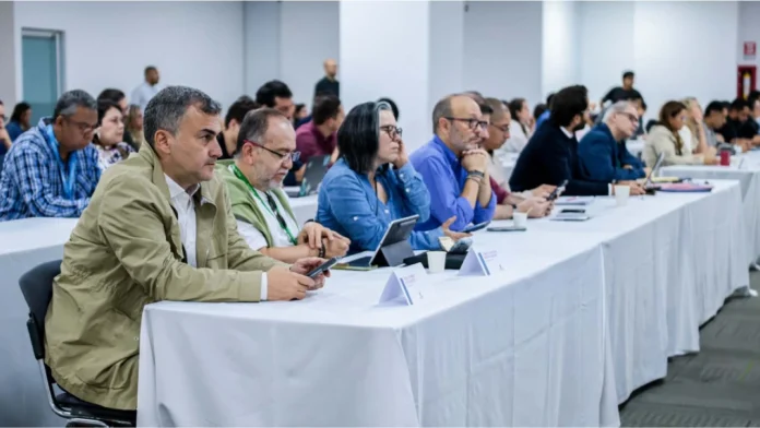 Medellín avanza en la revisión del POT con diálogo entre sectores clave