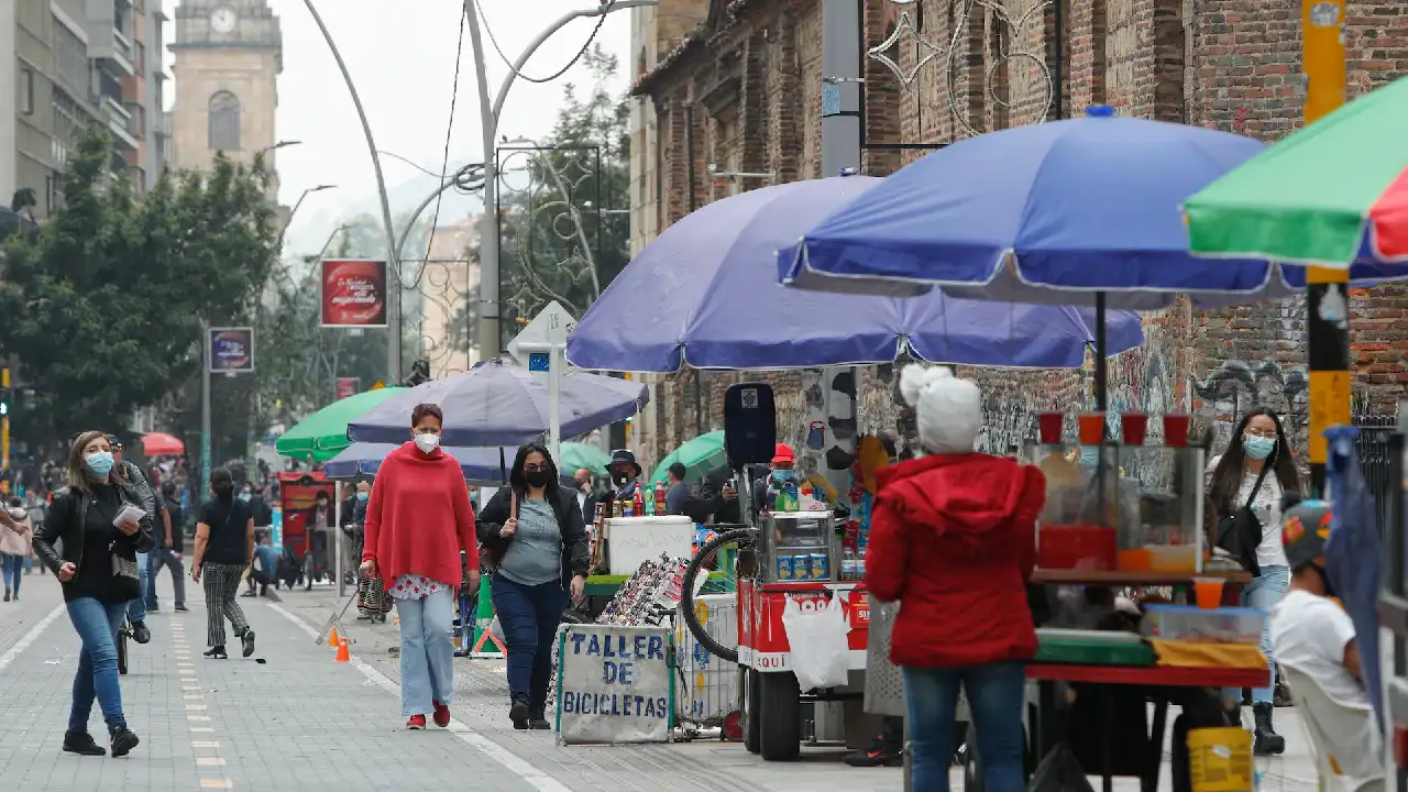 Gobierno busca nuevas fórmulas para reducir el 55,3% de informalidad laboral