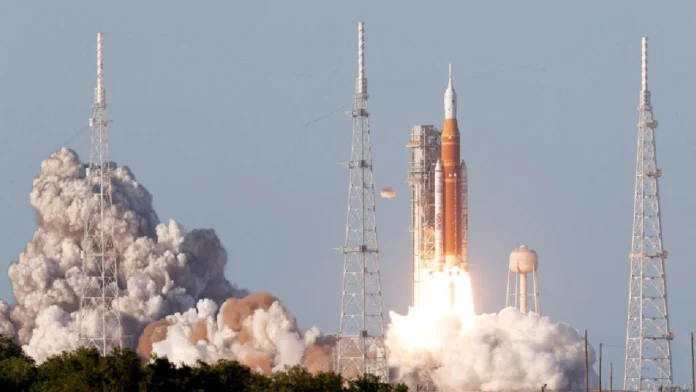 Orgullo colombiano rumbo a la Luna.
