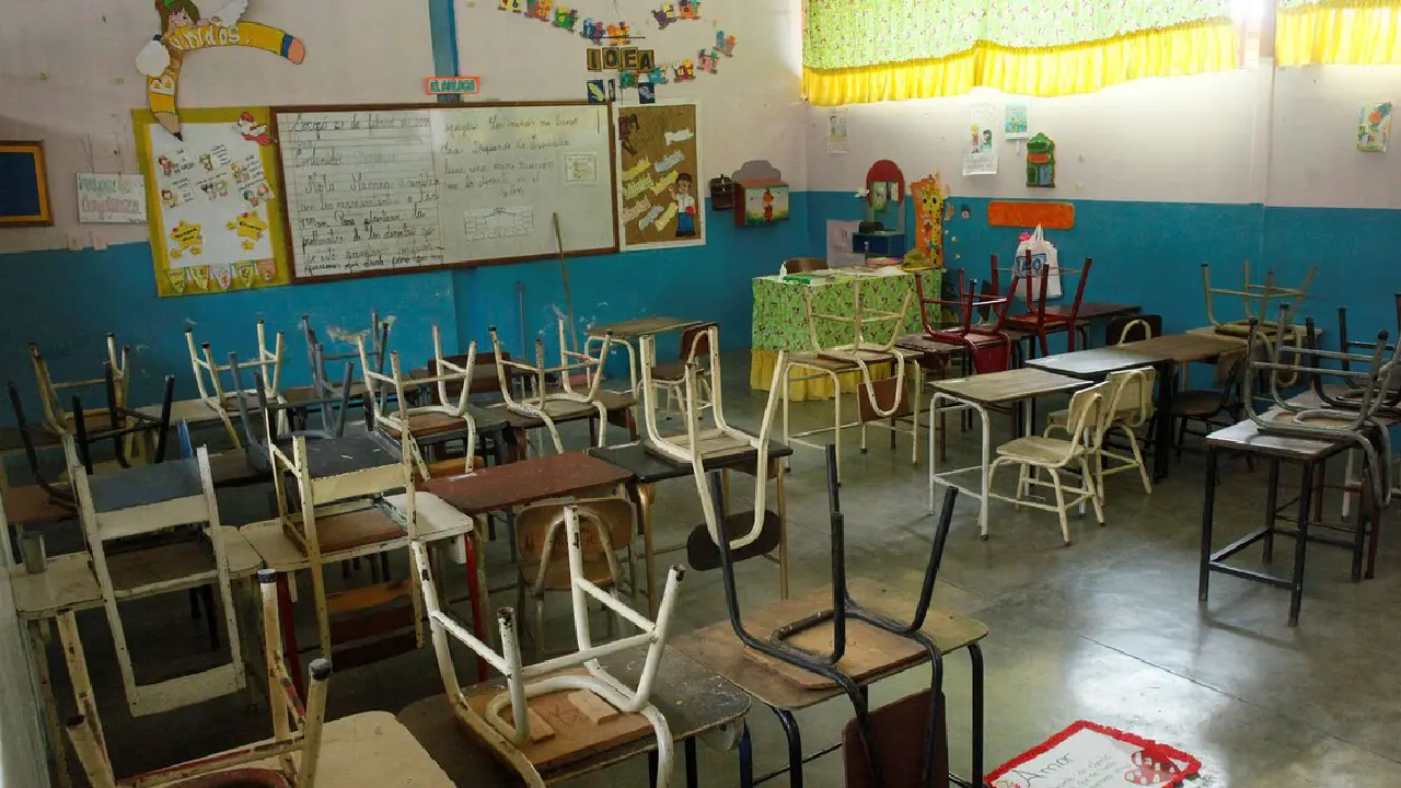 El fin del 'baby boom' escolar: Las matrículas caen a mínimos históricos