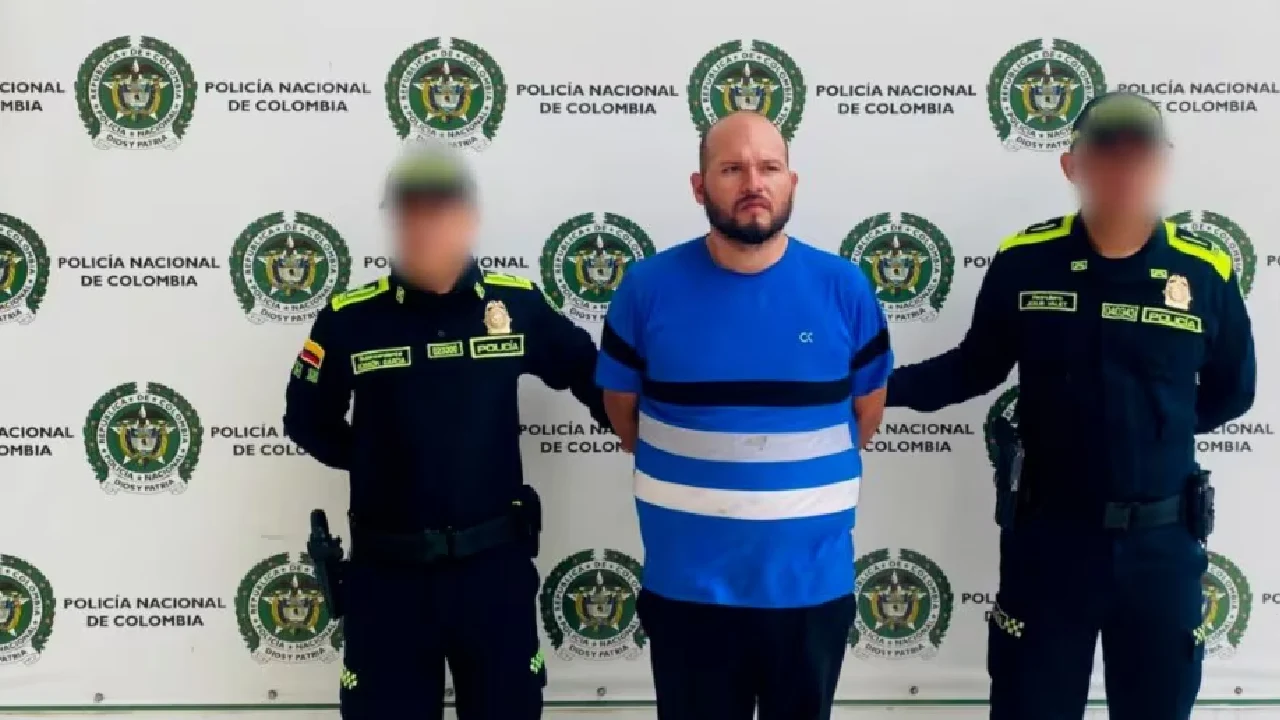 20 años de cárcel para conductor en Antioquia señalado de abusar y robar mujeres en aplicaciones 1 Autoridades en Antioquia buscan víctimas de conductor capturado