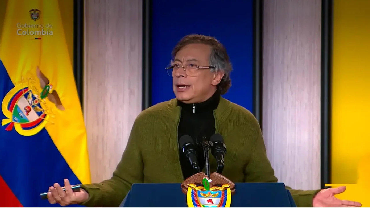 El 25% del mandato de Petro ha transcurrido en el exterior: ¿Qué implican estos 276 días de viajes?