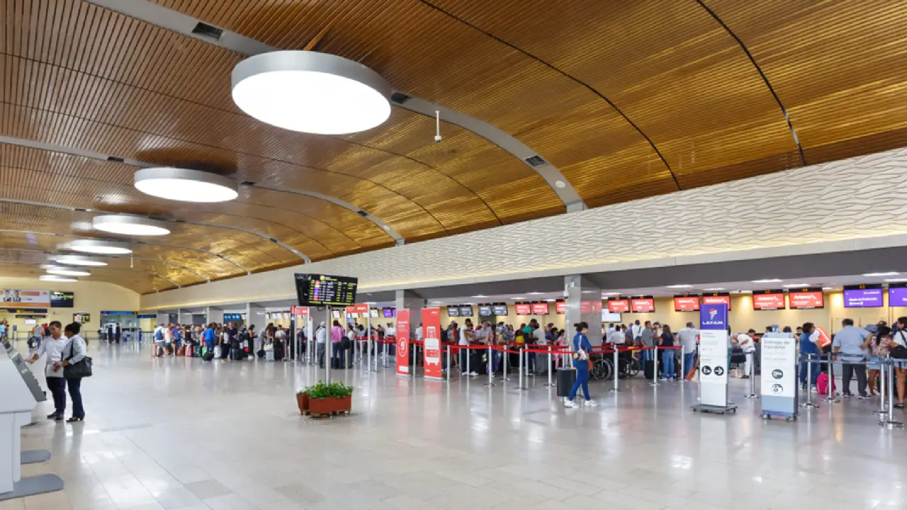 Cierre financiero impulsa la modernización del Aeropuerto Rafael Núñez en Cartagena