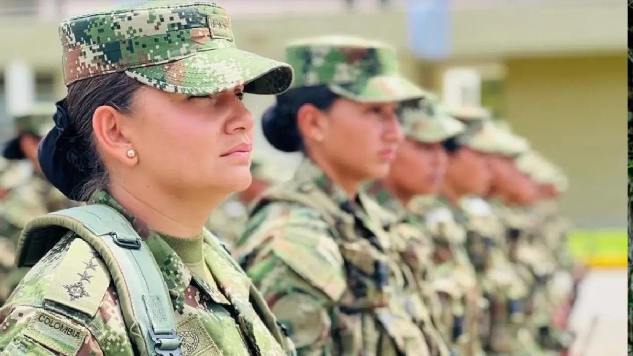 Gobierno anuncia incremento del 7 % para Fuerza Pública: claves del nuevo decreto de salarios 2 Gobierno anuncia incremento del 7 % para Fuerza Pública: claves del nuevo decreto salarial