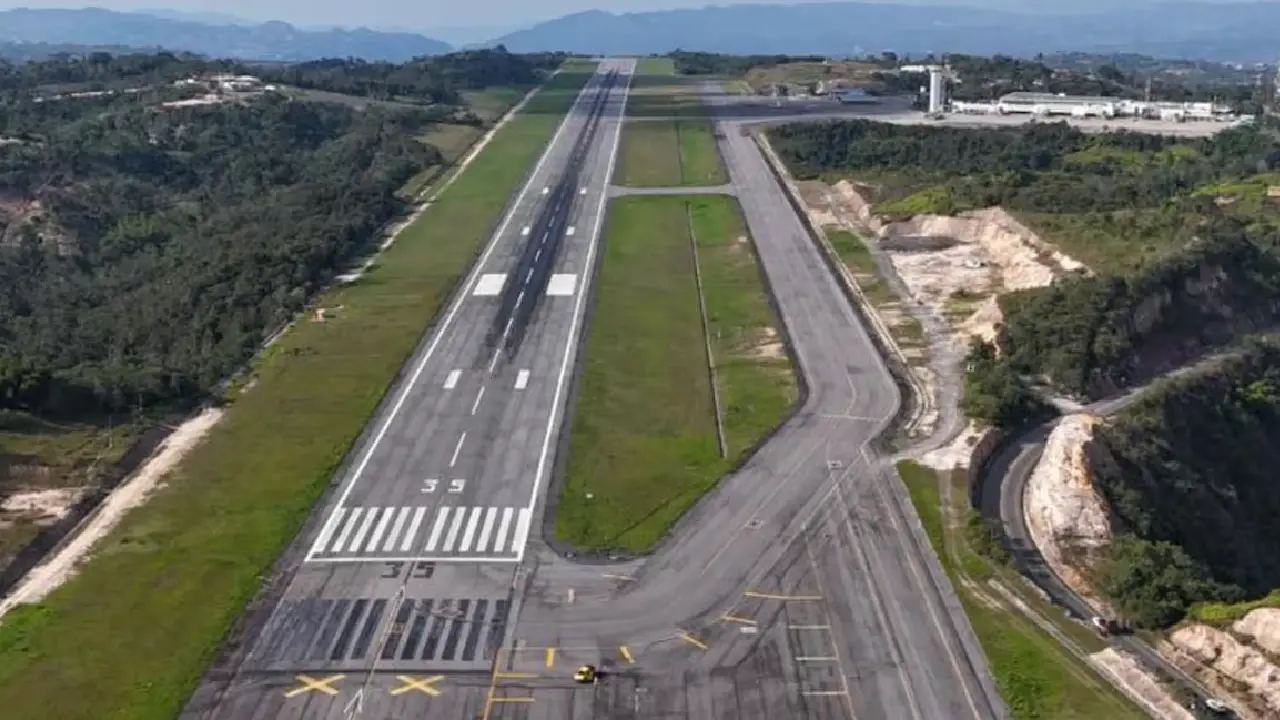 Suspenden operaciones en el Aeropuerto Palonegro por bloqueos en Lebrija: 13 vuelos cancelados