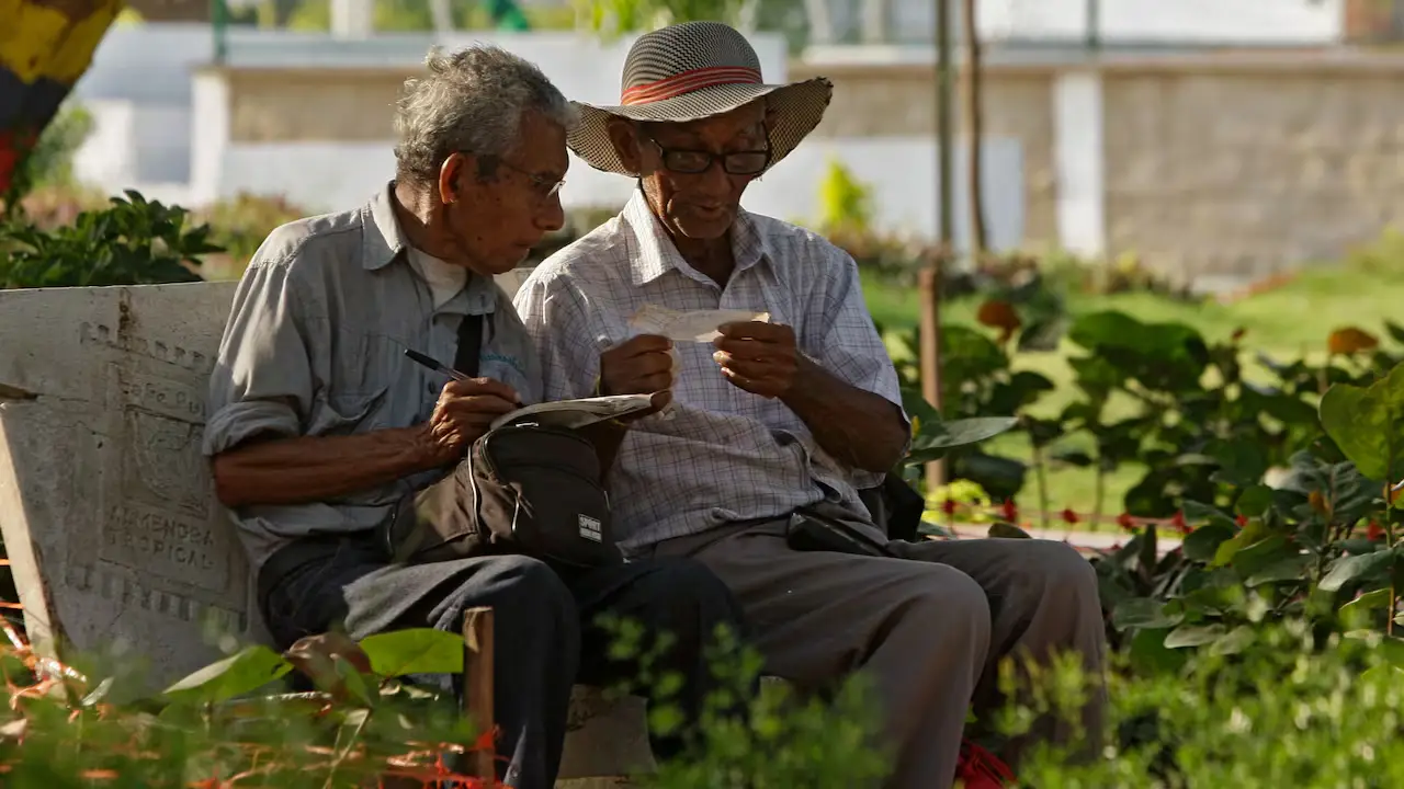 Corte Suprema ordena indemnización a pensionados por mala asesoría de AFP en Colombia