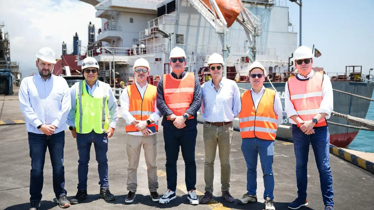 Gobierno impulsa el Puerto Río Córdoba: inversión de US$82,8 millones para fortalecer el comercio exterior 1 Gobierno aprueba el Puerto Río Córdoba para impulsar el transporte multimodal en Colombia