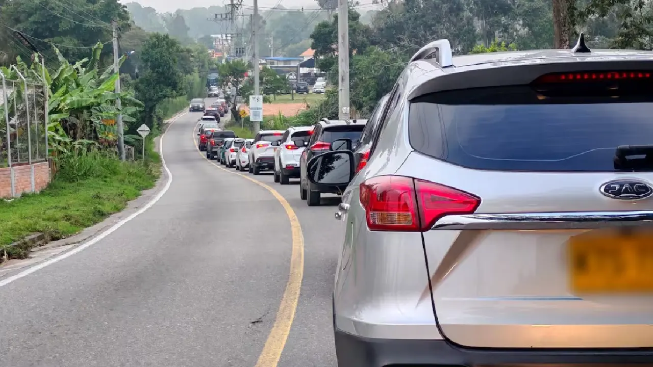 Medidas de tránsito y carriles reversibles para el regreso