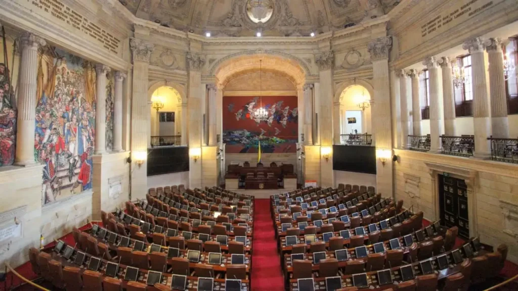 Congreso contra incremento de los avalúos en predios rurales