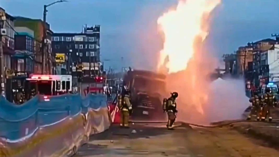 Fuerte explosión en Kennedy deja tres heridos