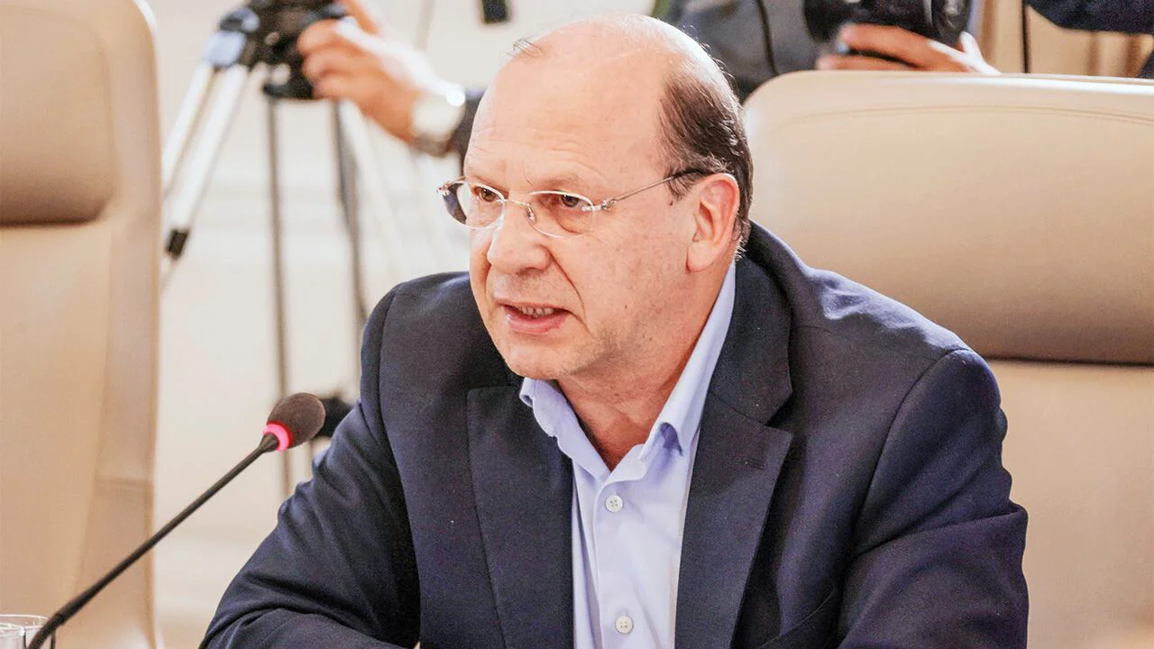 Tras fallo de la Corte, Gobierno radicará nueva reforma tributaria por $16 billones 2 Ministro de Hacienda anuncia nueva reforma: ¿Qué pasará con la inversión social?