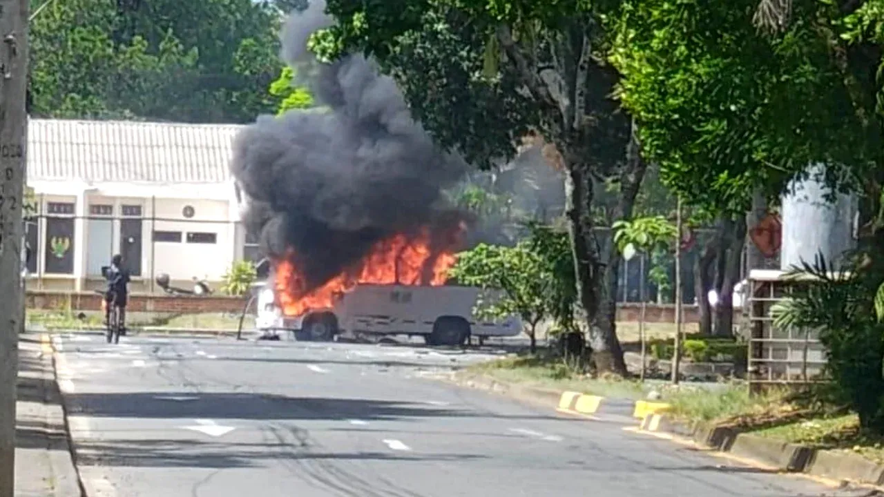 Atentado en Cali: Lanzan cilindros bomba contra el Batallón Pichincha