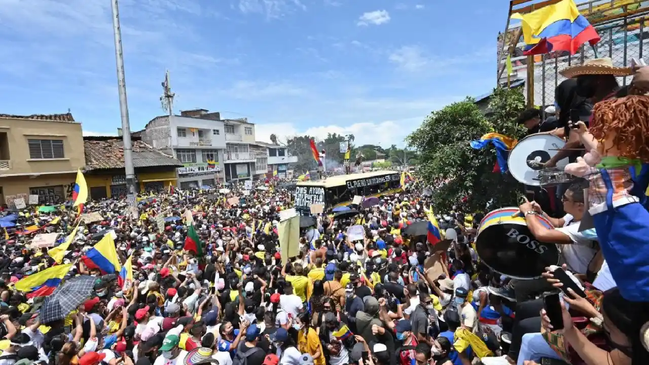 Petro encabezará marchas del 1 de mayo en Medellín: Rutas y agenda de la jornada