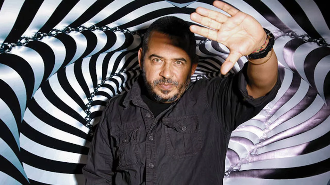 ¿Cuándo firma Mario Mendoza en la FILBo? Todo sobre su agenda 2026