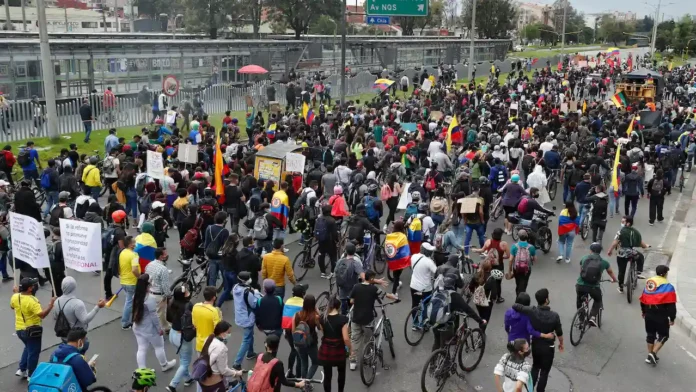 Paro Nacional el 9 de abril: Colombia en alerta por bloqueos en corredores estratégicos