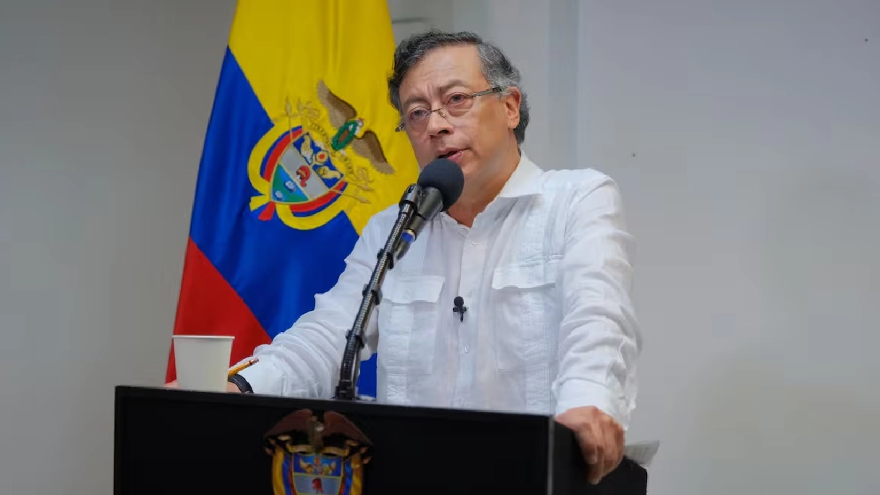 La fórmula de Petro: Bajar tasas de interés para salvar el déficit fiscal y la producción 1 Tasas de interés y déficit: El nuevo plan de reactivación del Gobierno Petro