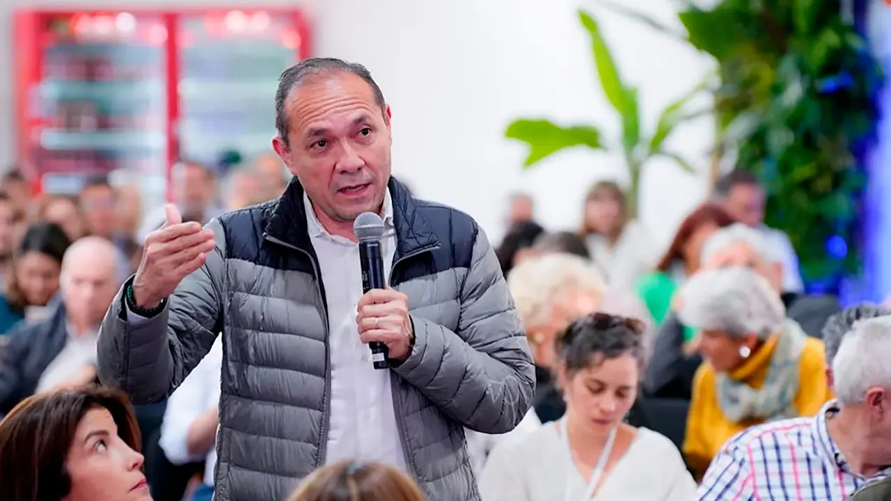 Economía Popular: El plan de 10 años para formalizar a 5.2 millones de negocios