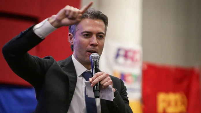 Daniel Quintero asume la Superintendencia de Salud: cuáles serán sus retos y las funciones del nuevo cargo