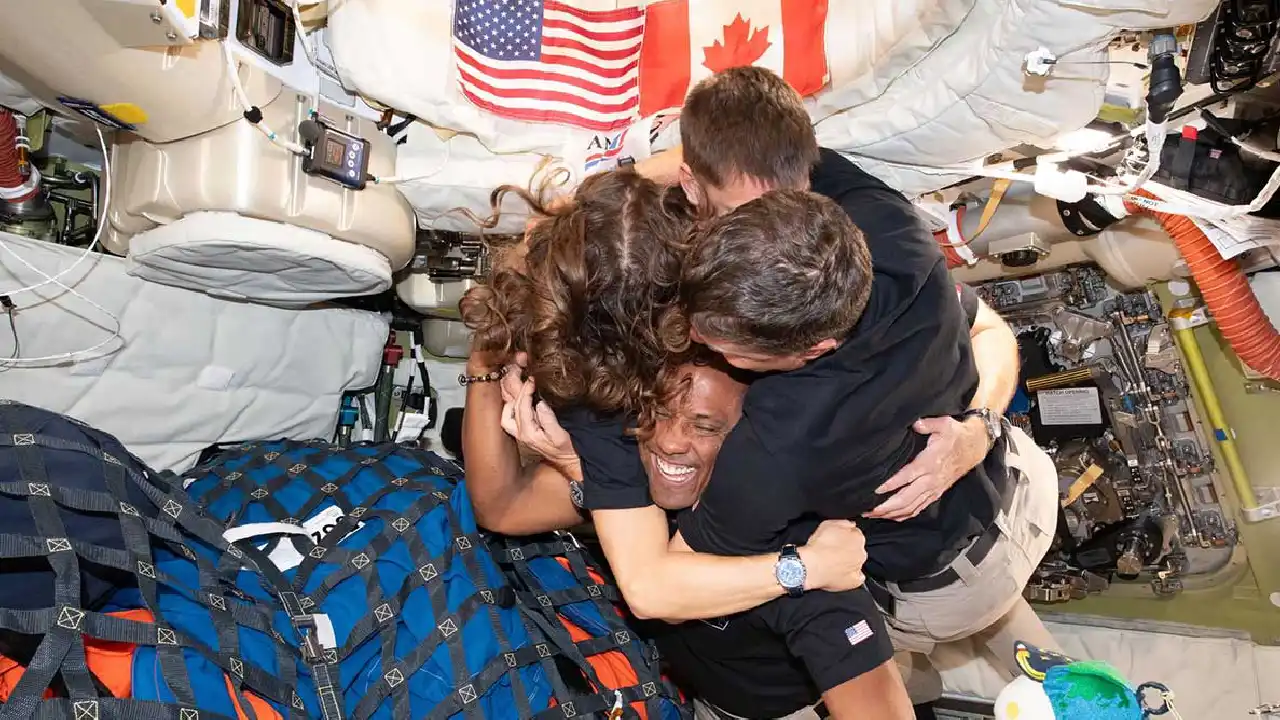 El escudo térmico de Orion supera su prueba de fuego en la reentrada de Artemis II