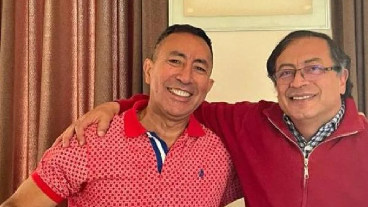 Campaña Petro Presidente 2022 habría modificado informes entregados al CNE, según Fiscalía