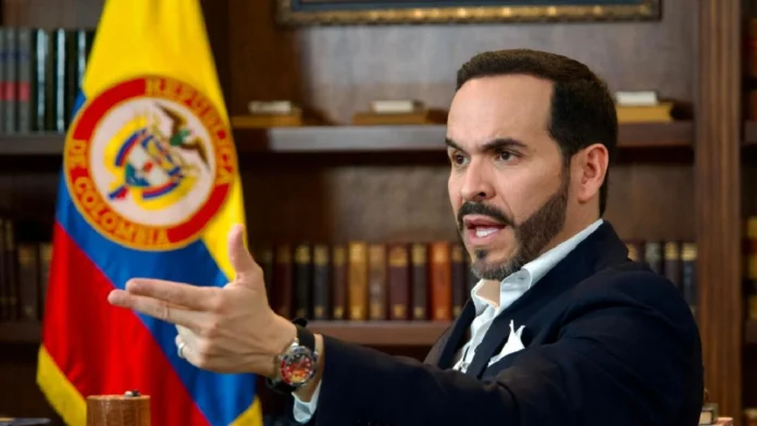 “El ignorante y arrogante es usted”: candidatos respondieron a Abelardo de la Espriella tras polémica con Malú