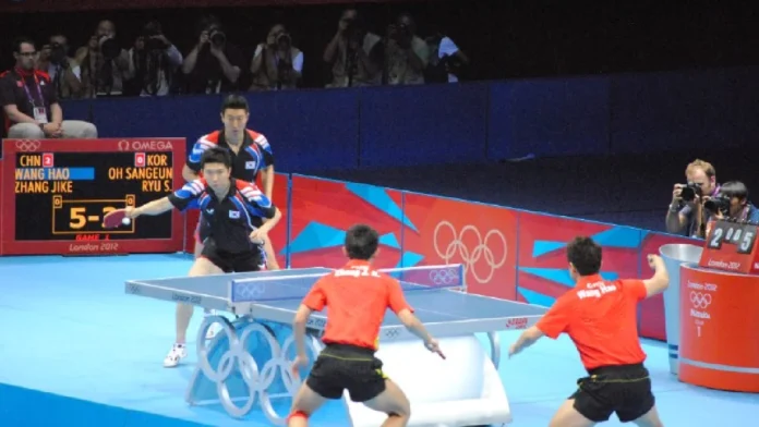 El tenis de mesa como ejemplo de un deporte donde una sola escuela nacional marcó durante mucho tiempo el estándar mundial
