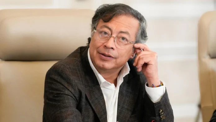“No se le ha comprobado nada”: Petro salió en defensa de Juliana Guerrero