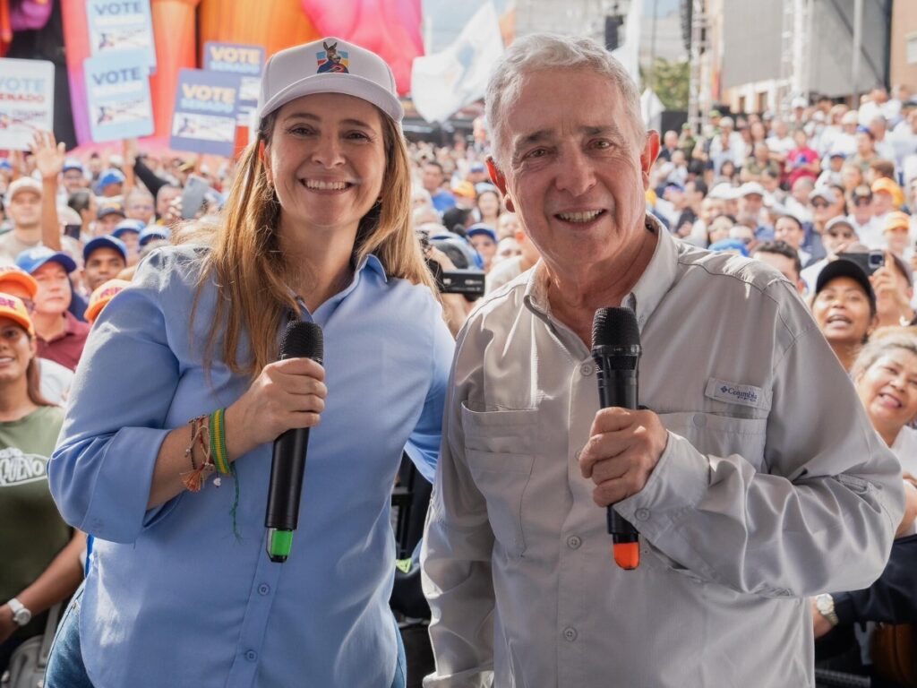 Paloma Valencia y Álvaro Uribe dan su respaldo a Abelardo De La Espriella