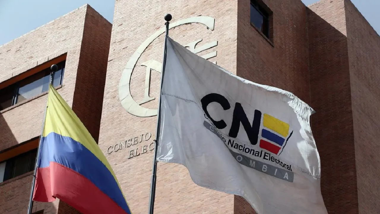 Colectivo ciudadano denuncia "estrategia de censura" del CNE a días de las votaciones