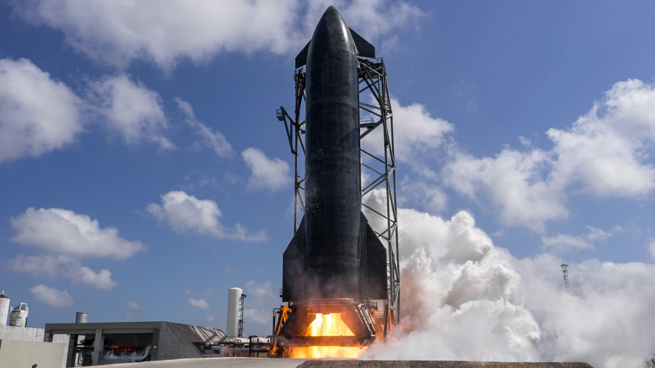 SpaceX busca récord histórico en Wall Street con una valoración de hasta US$2 billones