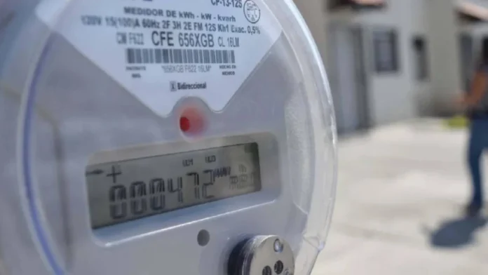 El Gobierno federal anuncia cambio obligatorio de medidor de luz en México