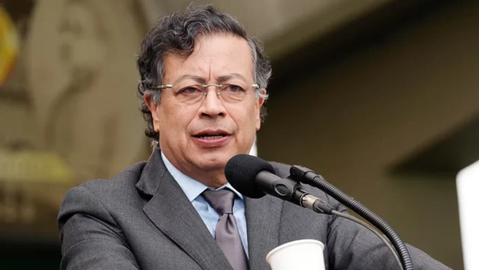 Tensión institucional: ¿Por qué Petro marginó a la Registraduría de la cumbre de observación electoral?
