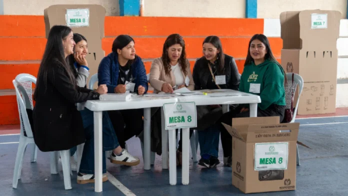 Qué pasa si no asisto a la capacitación de jurados de votación 2026: Multas y consecuencias