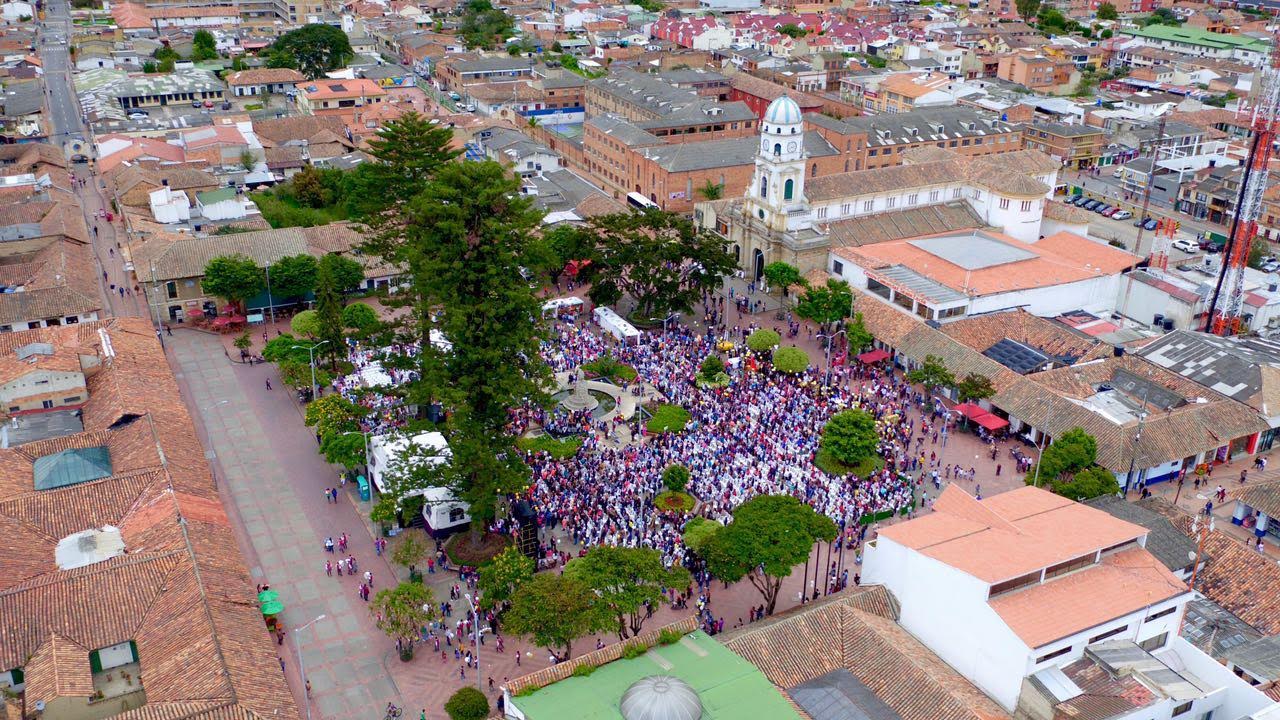 Éxodo de Bogotá: Las ventajas de buscar calidad de vida en Chía, Cajicá, La Calera y Sopó