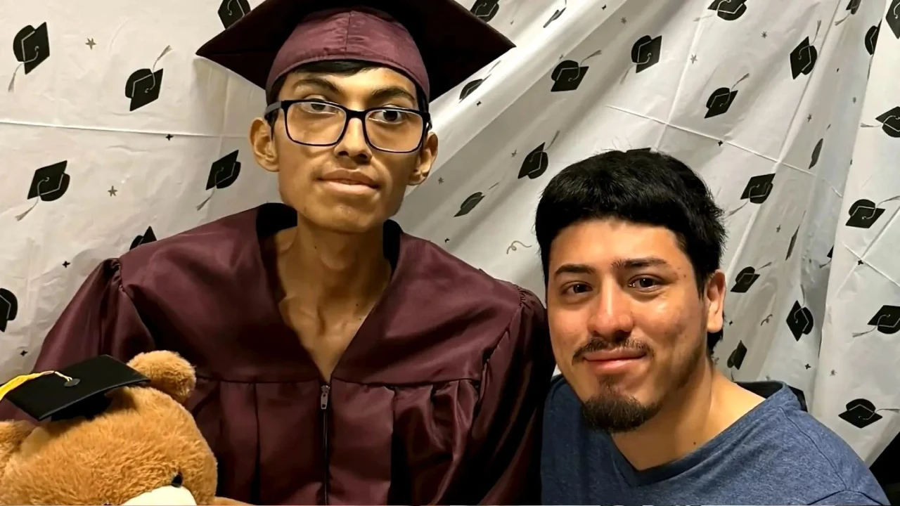Kevin González: El joven que venció al cáncer y a la frontera para un último abrazo