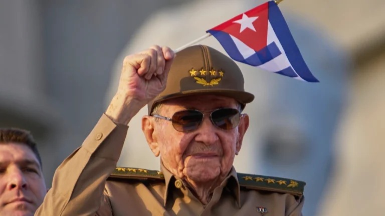 Florida emite orden de arresto contra Raúl Castro, expresidente de Cuba