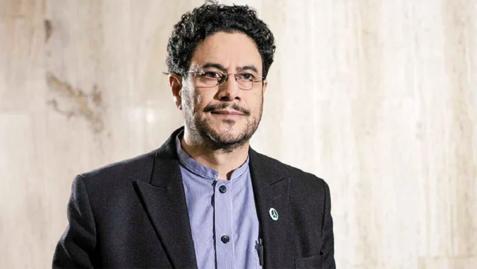 Iván Cepeda en la mira tras polémico audio de disidente que pide su victoria