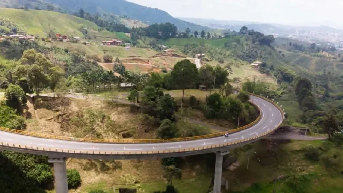 Primicia: ANI rechazará el megaproyecto de Conexión Centro para acabar con los peajes del Eje Cafetero de esa IP Primicia: ANI rechazará el megaproyecto de Conexión Centro para acabar con los peajes del Eje Cafetero de esa IP