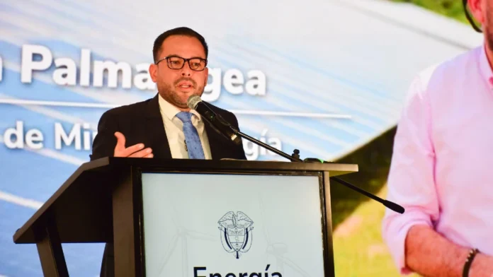 MinEnergía anuncia inversión de $120 mil millones para 36 proyectos eléctricos estratégicos