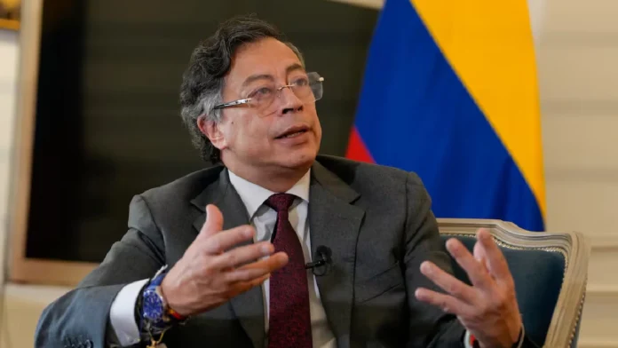 Crisis diplomática: Petro culpa a Chile y Ecuador por flujo de armas al suroeste