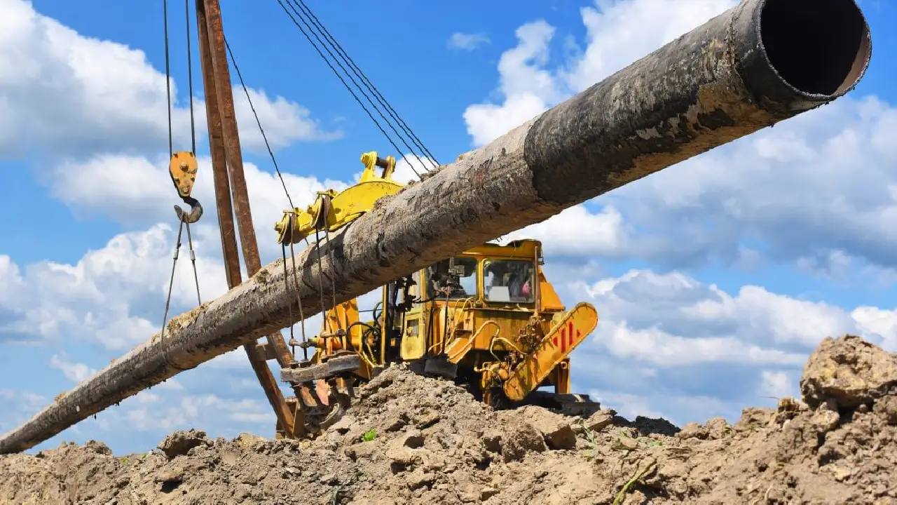 ¿Por qué las obras civiles cayeron un 46% en Colombia y qué propone el informe de ANIF?