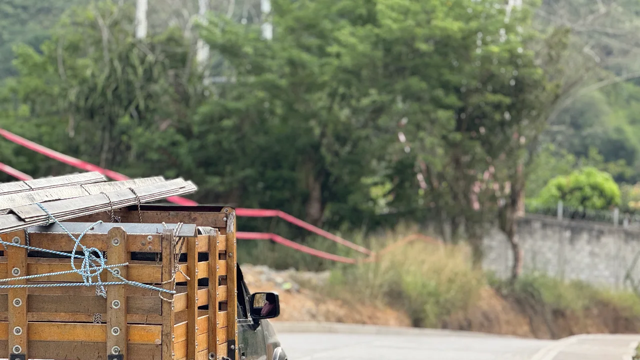 Aris Mining y Alcaldía de Marmato habilitan corredor vial clave para la comunidad