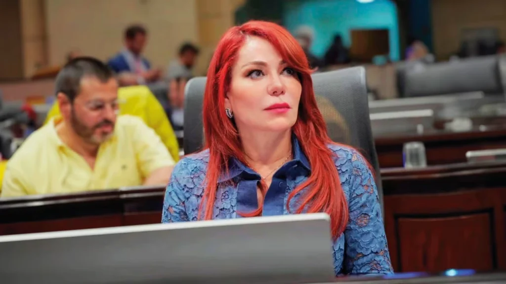 Denuncia por prevaricato contra Gloria Arizabaleta tras ordenar suspensión de Petro