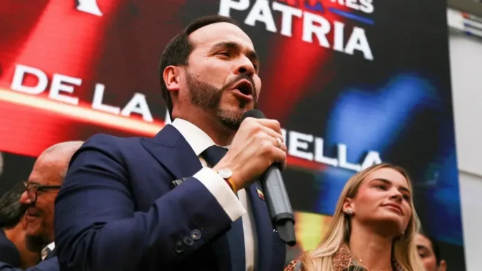 Propuesta de Abelardo de la Espriella busca reducir el aparato del Estado