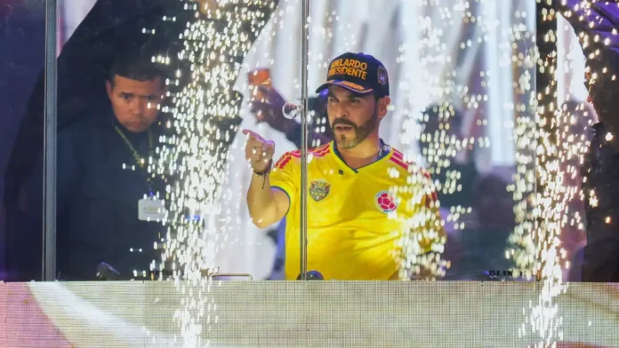 Justicia revoca veto: Campaña de Abelardo de la Espriella recupera la camiseta tricolor Justicia revoca veto: Campaña de Abelardo de la Espriella recupera la camiseta tricolor