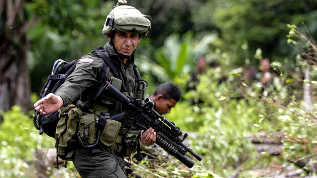 Paz total, guerra total: el balance que nadie quiere hacer Paz total, guerra total: el balance que nadie quiere hacer