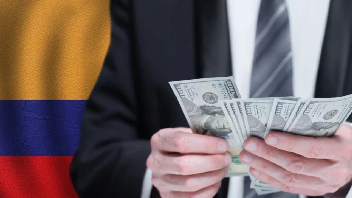 Dólar en Colombia sigue cayendo y el peso colombiano se vuelve la moneda más fuerte de Latam