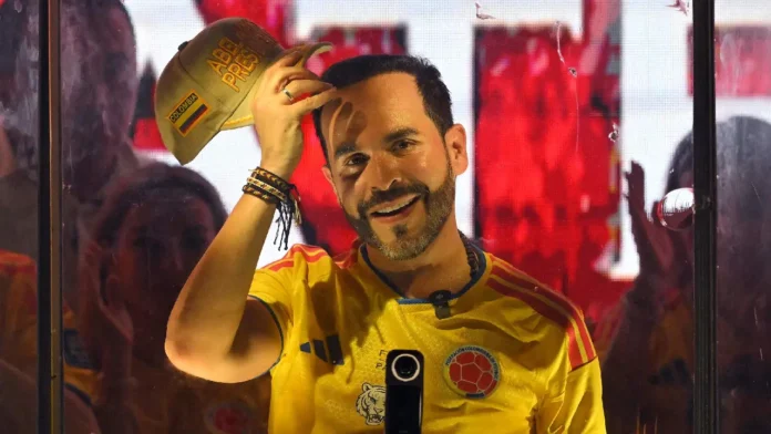 Video: el instante en que Abelardo De la Espriella fue proclamado presidente de Colombia por el CNE