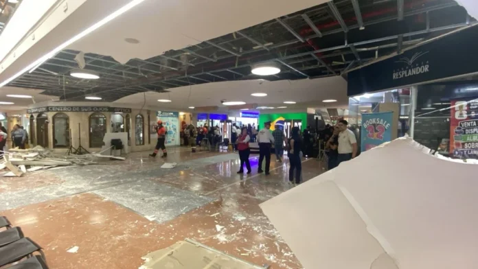 Emergencia en Medellín: Colapso de techo en centro comercial Unicentro deja diez heridos