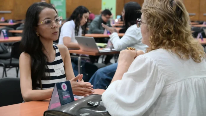 ¿Qué es la Rueda Enlace? El encuentro que conectó a más de 200 emprendedores en Medellín